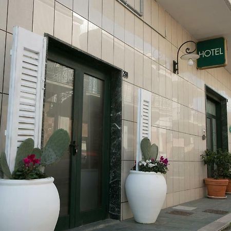 Hotel 비쉘리에 외부 사진